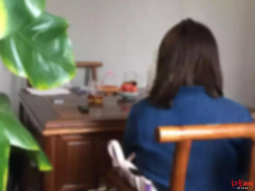 90后女护士欠几十万网贷,90后女护士欠巨债被赶出家门