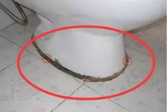 玻璃胶发霉怎么去掉小妙招,玻璃胶发霉小妙招如何处理