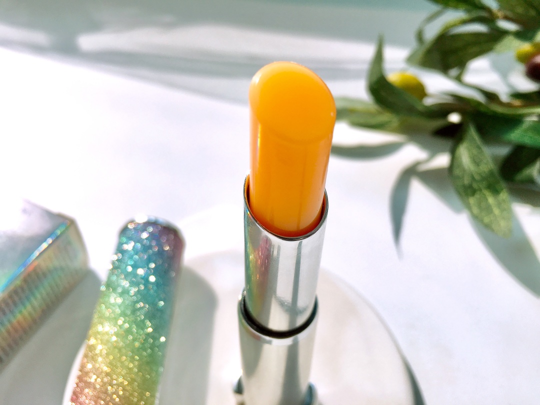 dior变色唇膏老款和新款 (黑皮dior变色润唇膏)