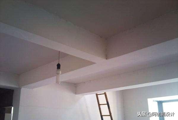 家里横梁怎么处理,横梁冲门的正确装修处理图片