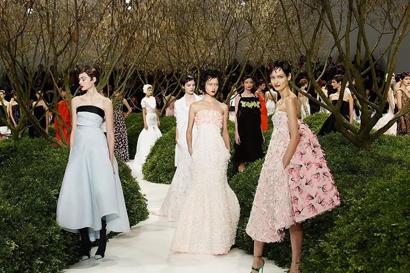 CK是个负心汉，将RafSimons逐出门户，究竟错在谁？