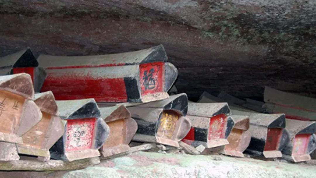 棺材的颜色代表什么,棺材颜色有什么讲究