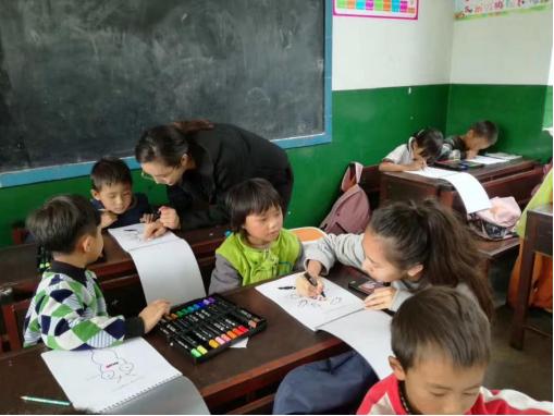 wonderland的仙境之夜曾黎现场,wonderland的仙境之夜曾黎