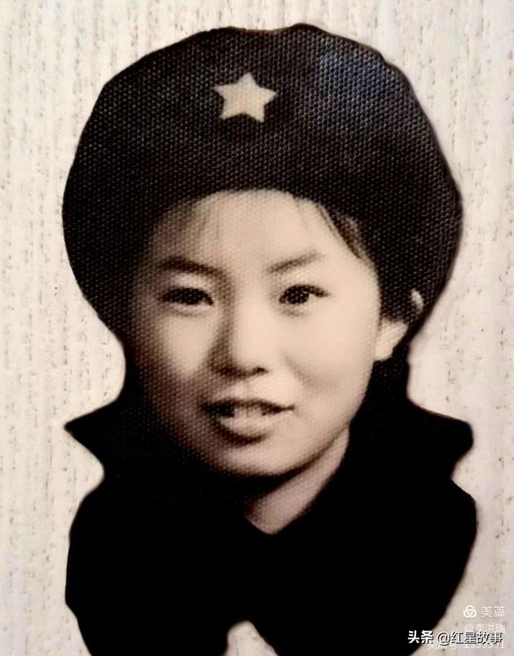 女兵和消防员的爱情,女兵们的爱情故事