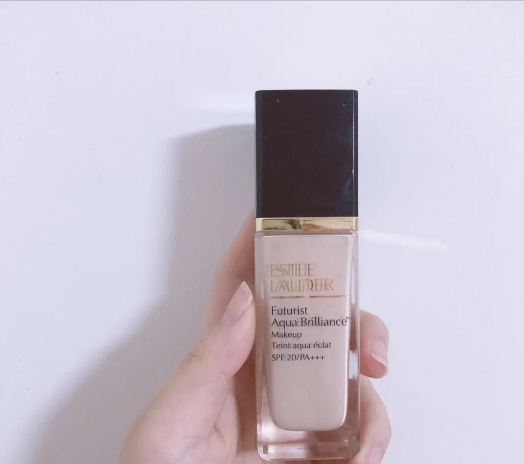 白皮肤适合阿玛尼哪款粉底液,干皮虫草和沁水粉底液测评