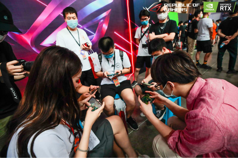 古都韵味碰撞国潮电竞华硕显卡助力ROGDAY粉丝嘉年华