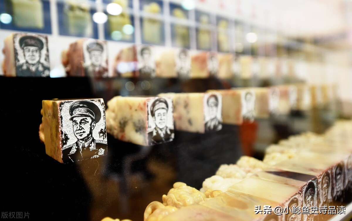 开国将帅中年龄最大的元帅、大将、上将、中将、少将分别是谁？