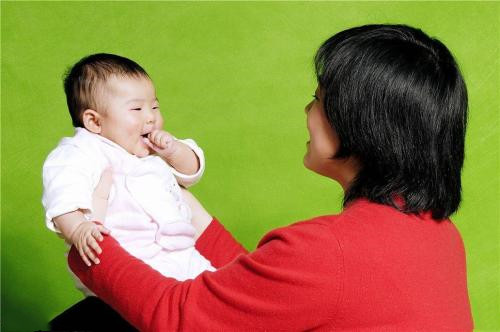 背古诗对孩子的危害,教孩子背唐诗还是宋词好