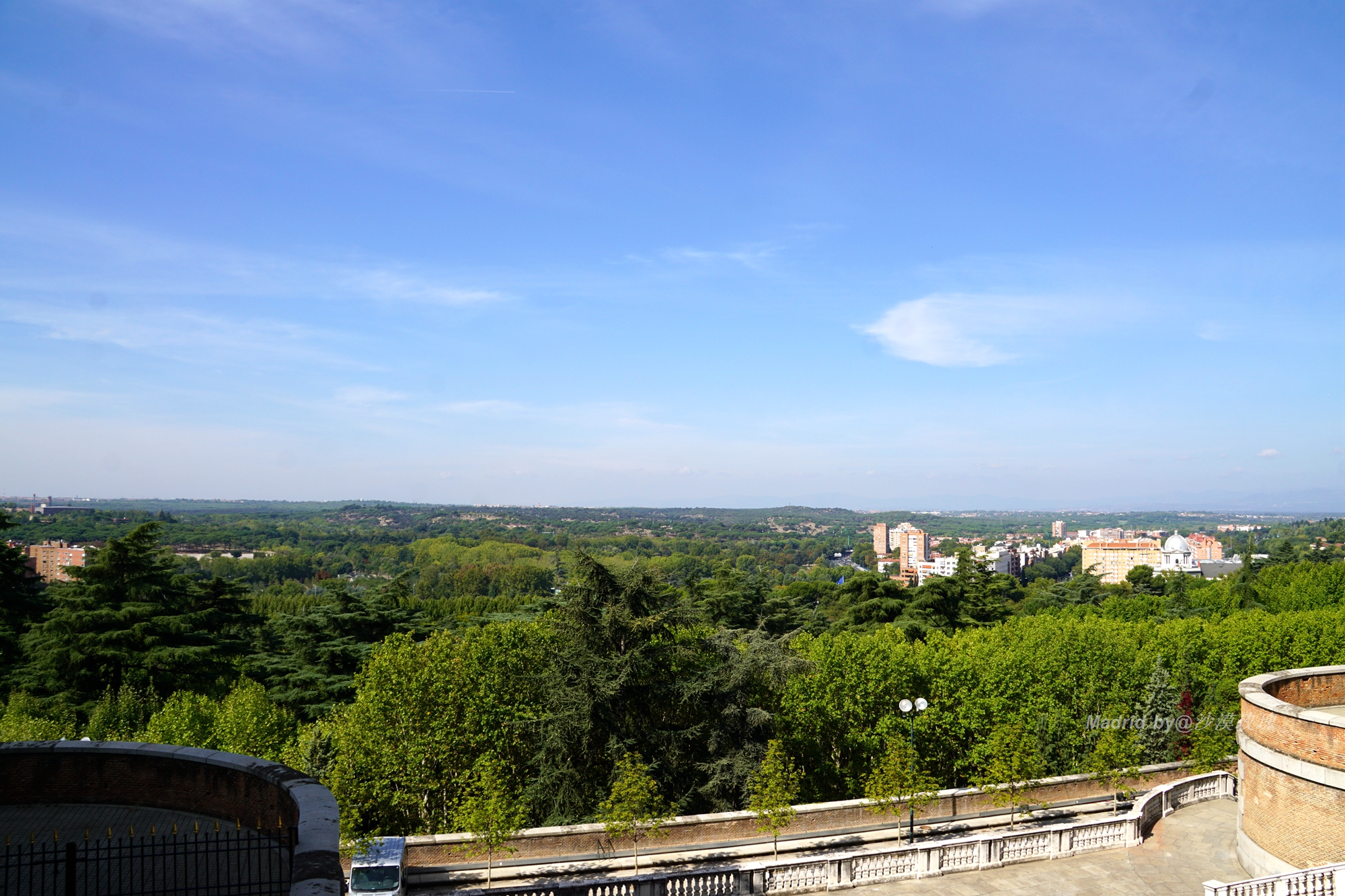 仿造凡尔赛宫的欧洲第三大王宫，两代国王的华丽梦想