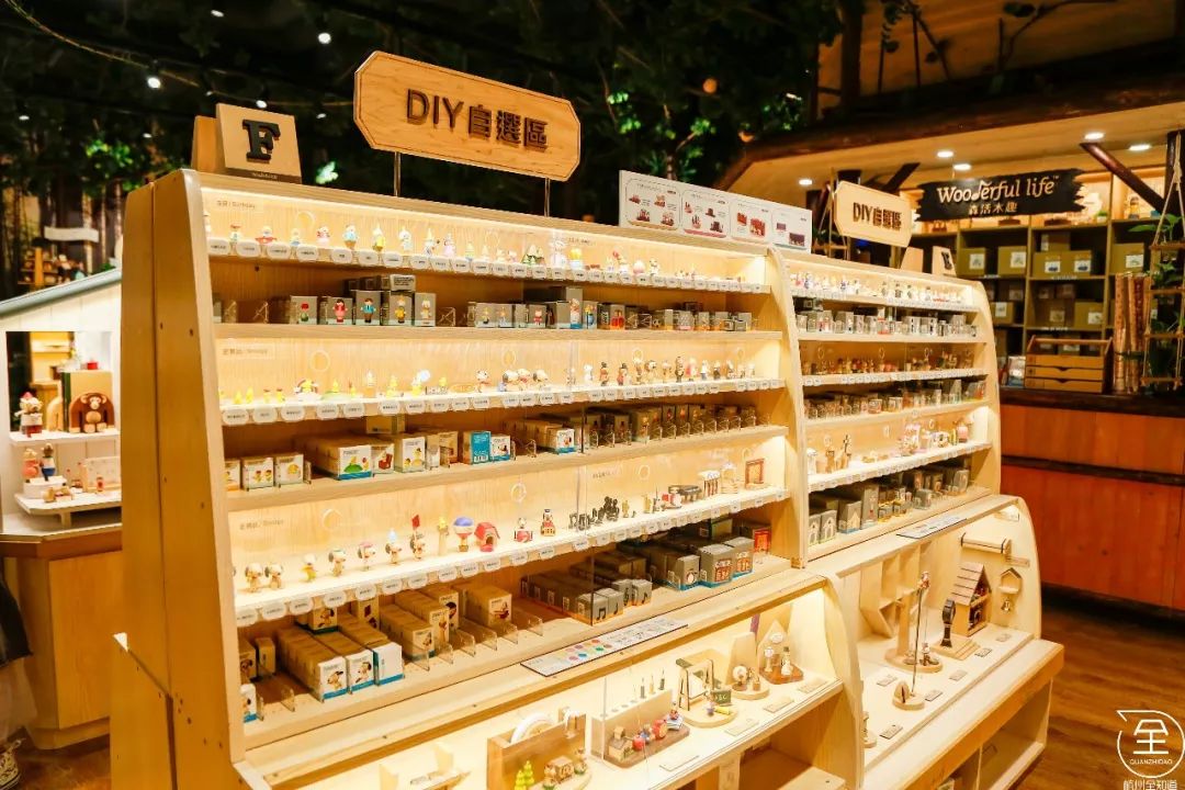 就在明天！西溪印象城年中庆开启！买800送400！AJ限量款发售