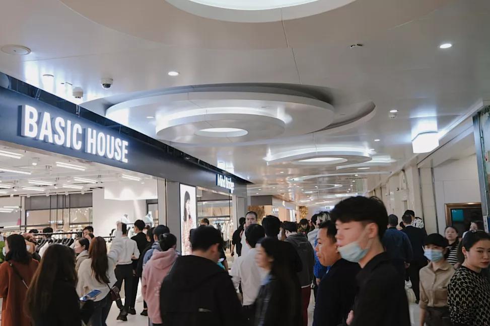 网红地标万家丽的“时尚购物社交”新体验，潮玩打卡就来这儿