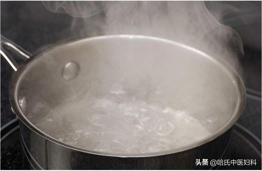 例假时间老不准，不是提前就是延后，什么原因？