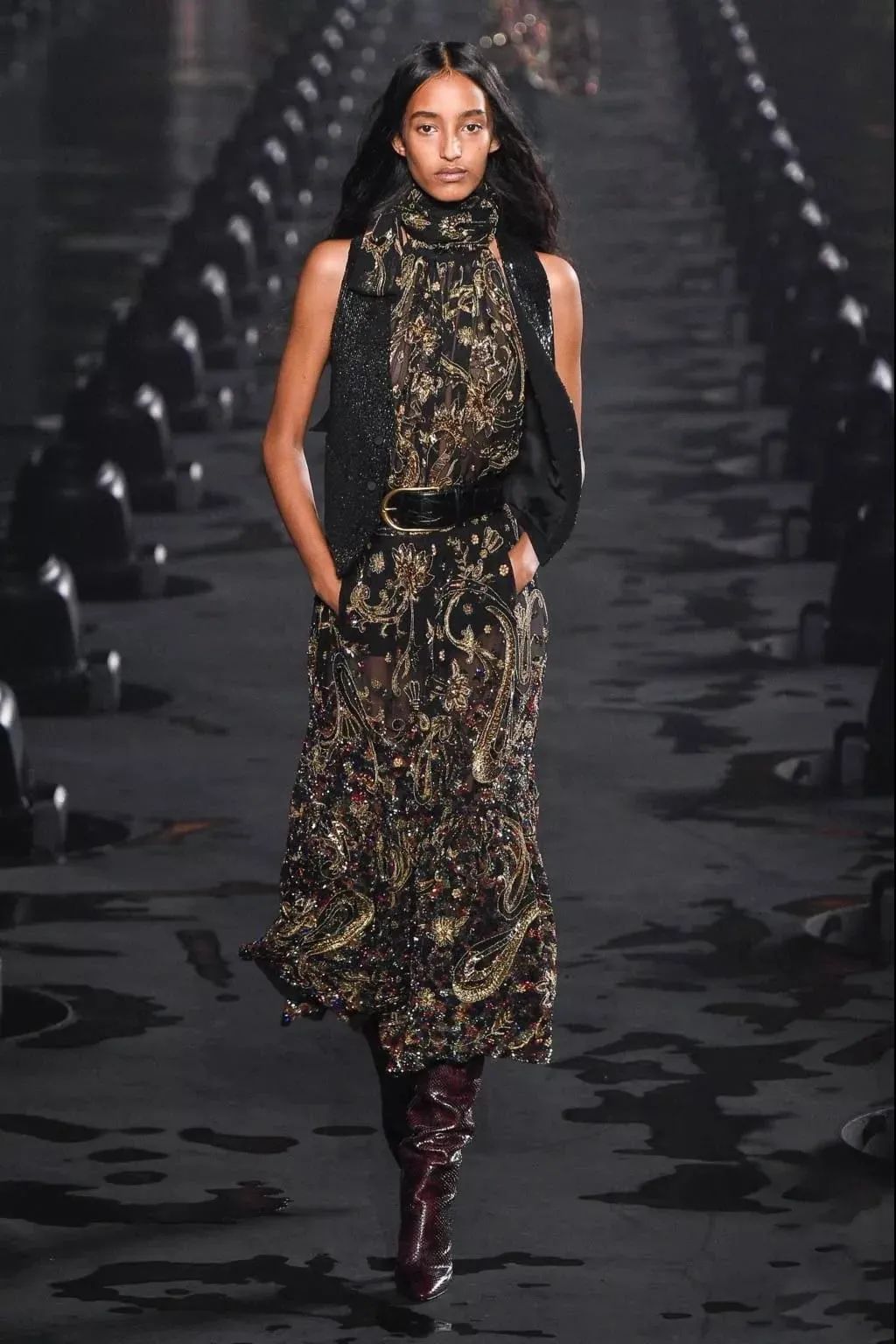 C4N|FLOWER|恣意绽放的秋冬穿衣灵感