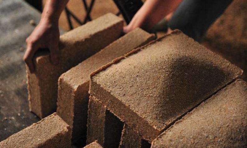 正宗酒曲怎么选,白酒一般怎么选择好的酒曲