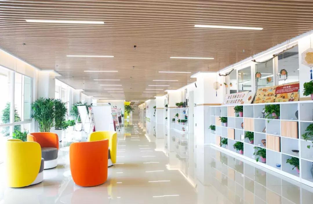 好奇！西安曲江这个“商铺”华丽变身名校！究竟长啥样呢？