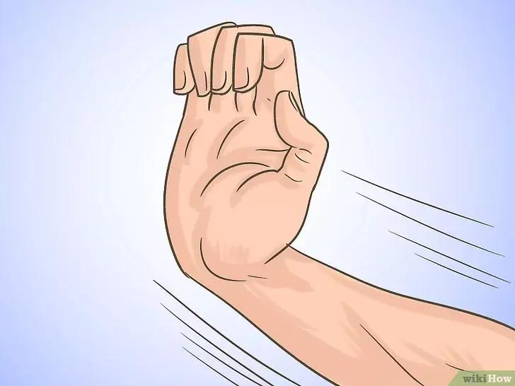 防卫反击如何击倒对方,防卫与反击训练