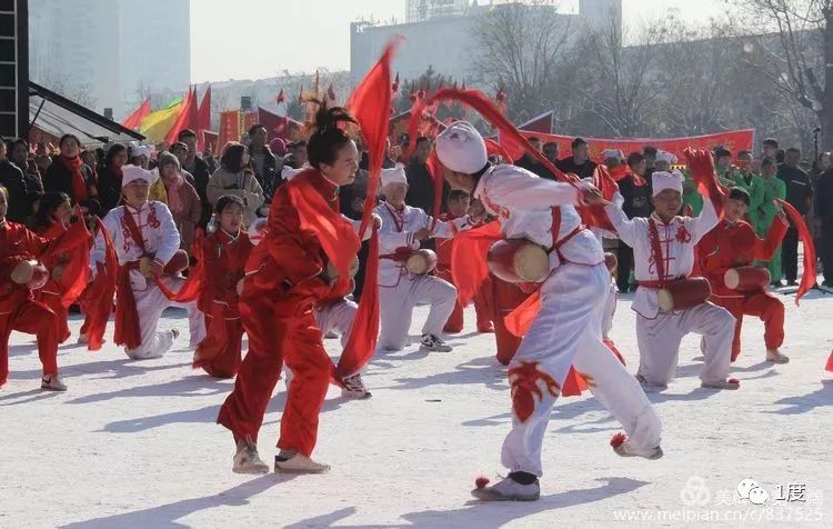 安塞腰鼓舞蹈视频欣赏,安塞腰鼓舞台表演图片