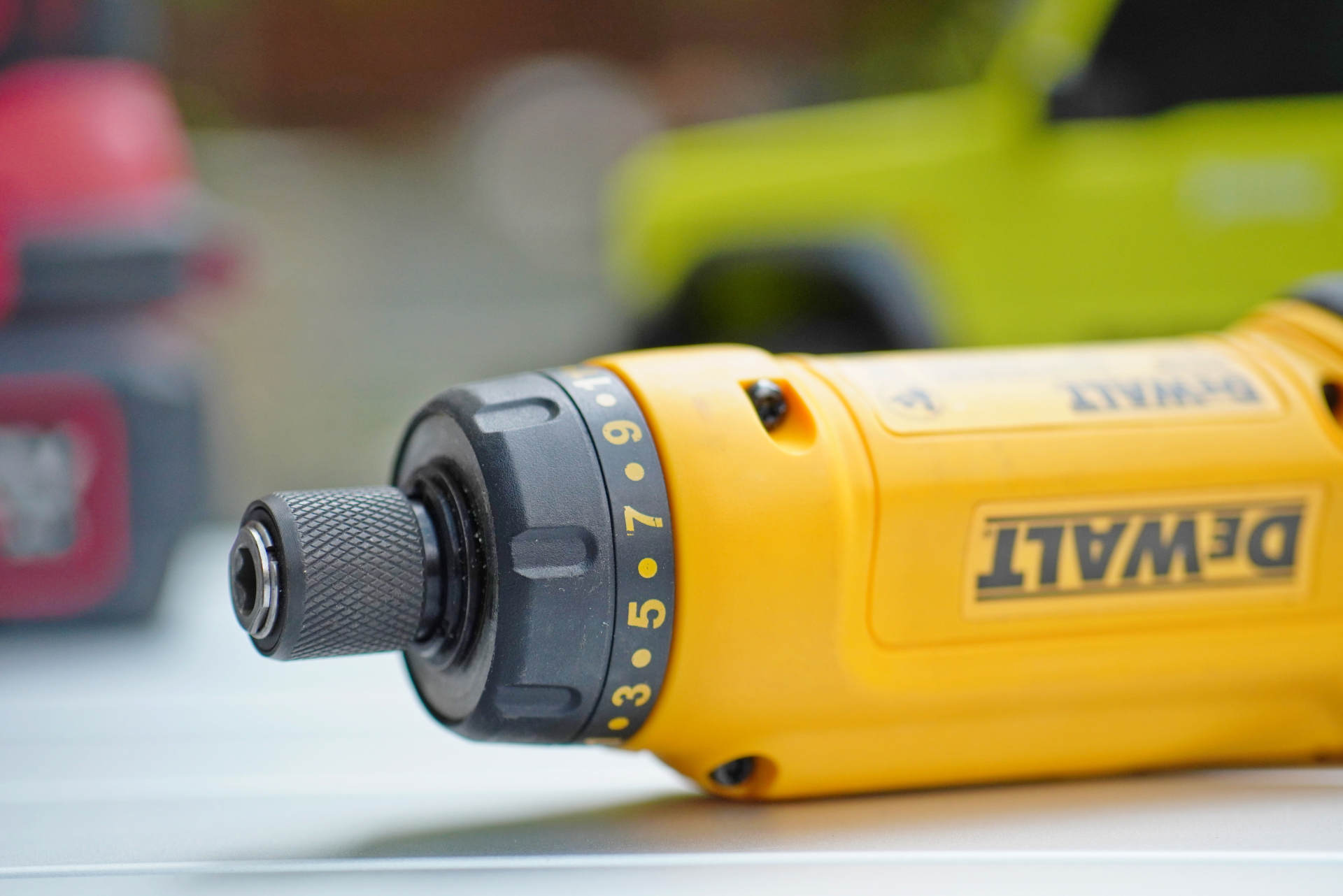 孔对准，“枪”握牢！从3V-20V，钢铁直男的电动玩具