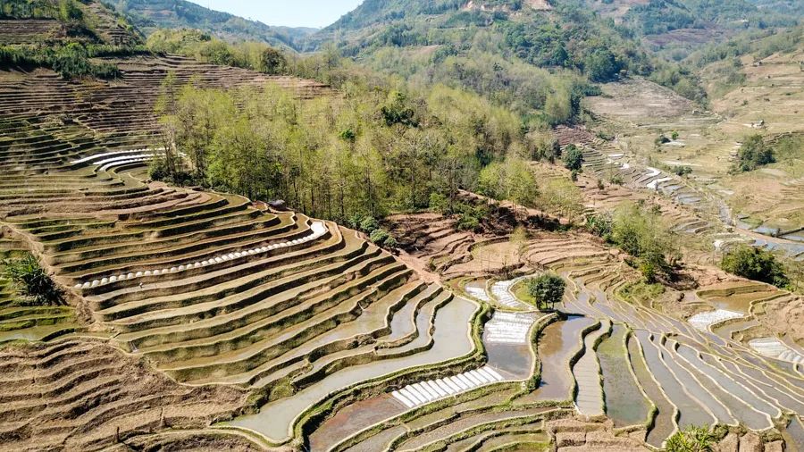 旅行是为了感受不一样的人生百态,旅行最好的状态就是不问归期