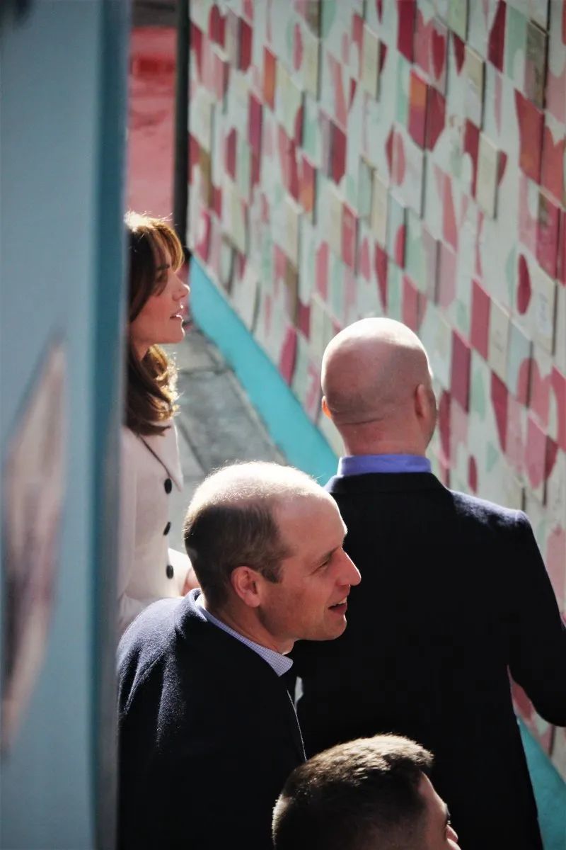 凯特王妃穿一身绿，让她放飞自我的岛国居然比重庆市还小