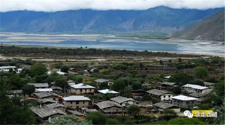 鲁霞美景,鲁霞村风光