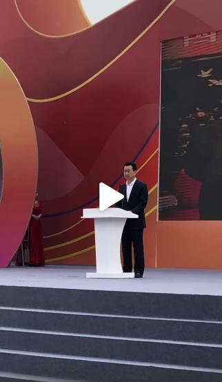 王健林宣布万达转型基本成功,王健林大连万达足球俱乐部