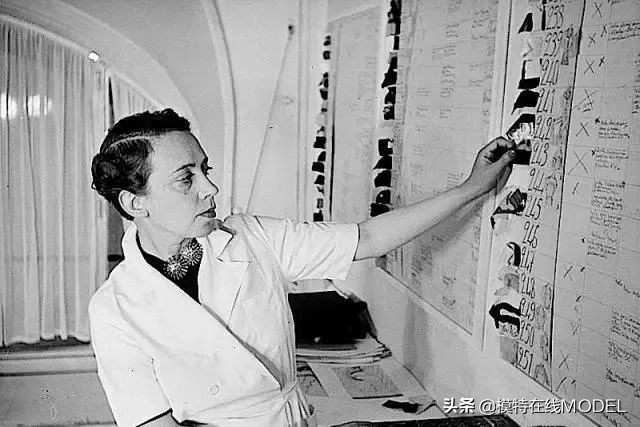 为什么时装秀上的衣服经常奇形怪状？不切实际的衣服到底有何用