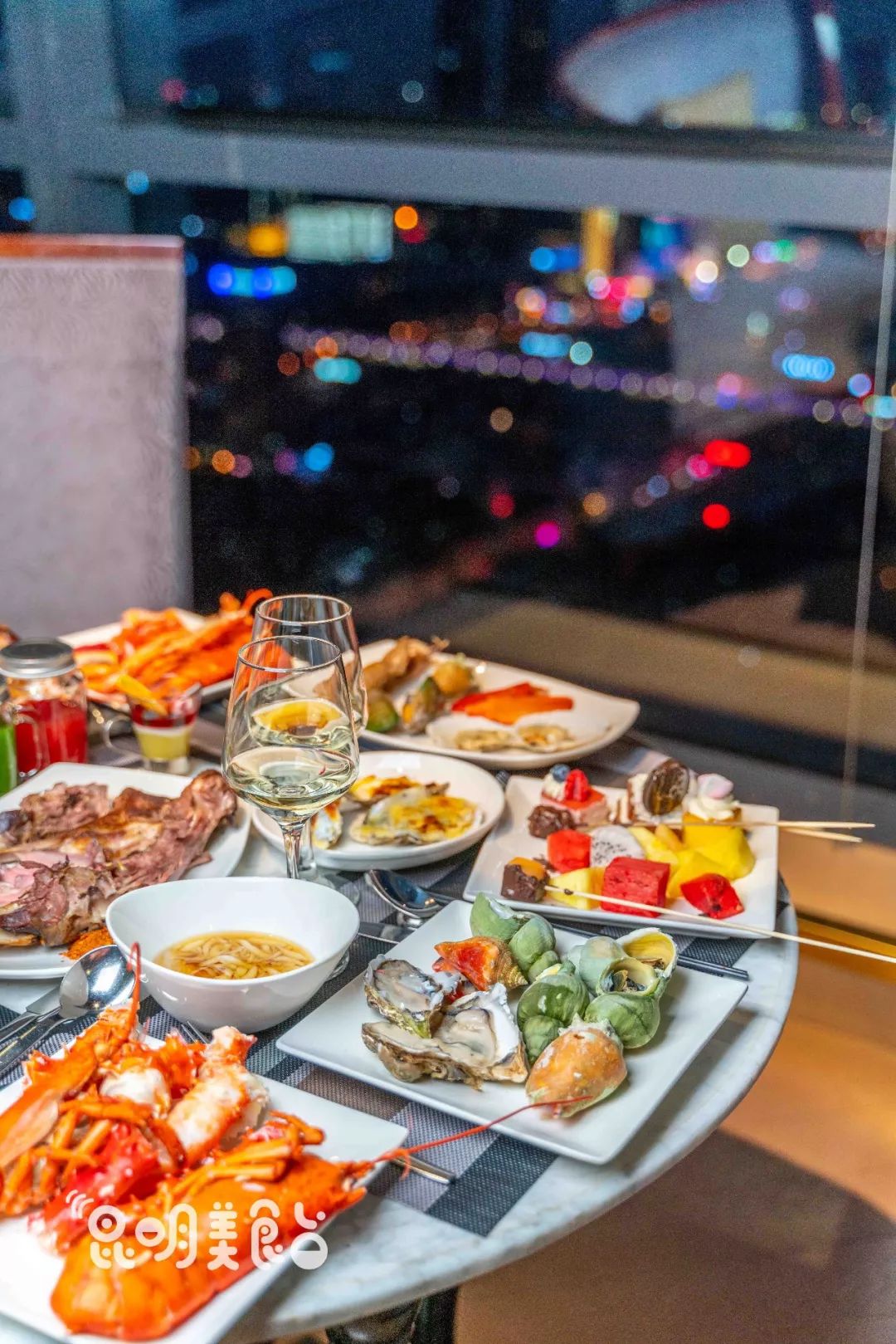 昆明双塔高空餐厅,昆明可以看二环的高空餐厅