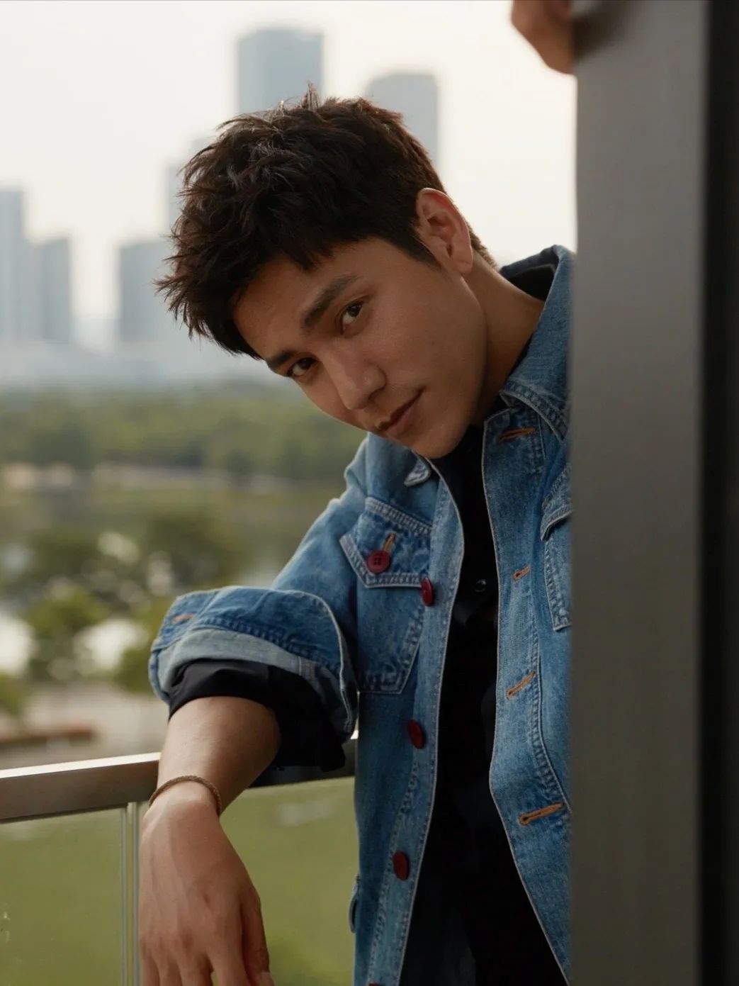 陈坤儿子优优：颜值不如爸爸却可继承亿万家产，与生母18年未相见