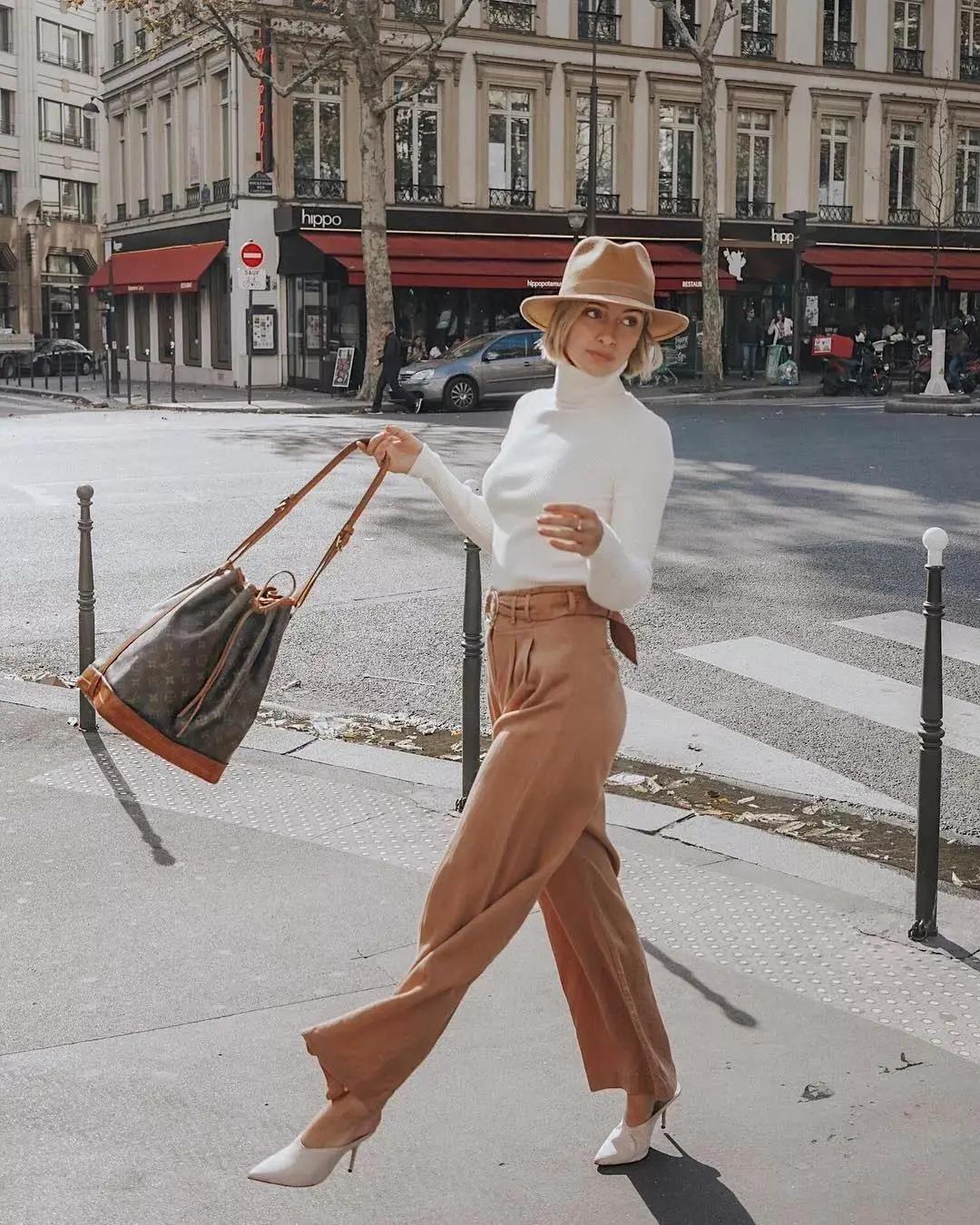 最经典的lv包包款式推荐,lv最经典的包包多少钱一套