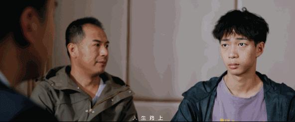 成长路上有书相伴宣传画,成长路上一路相伴