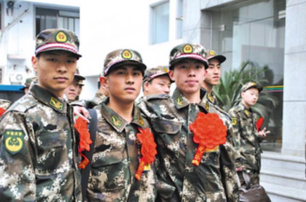 大学生当兵考不上军官,大学生当兵考不上军校怎么办好