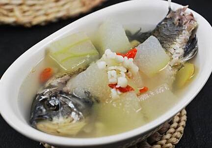 孕期必喝的6种汤补充营养不长胖,孕期各阶段最佳饮食推荐