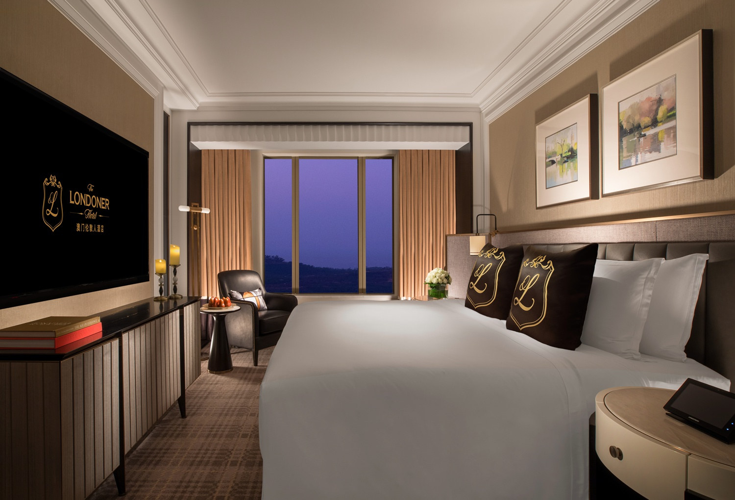 婢抽棬宸撮粠閰掑簵杩樻槸濞佸凹鏂厭搴楀ソ,婢抽棬鍥涘閰掑簵鍜屽洓瀛ｅ悕鑽熷摢涓ソ