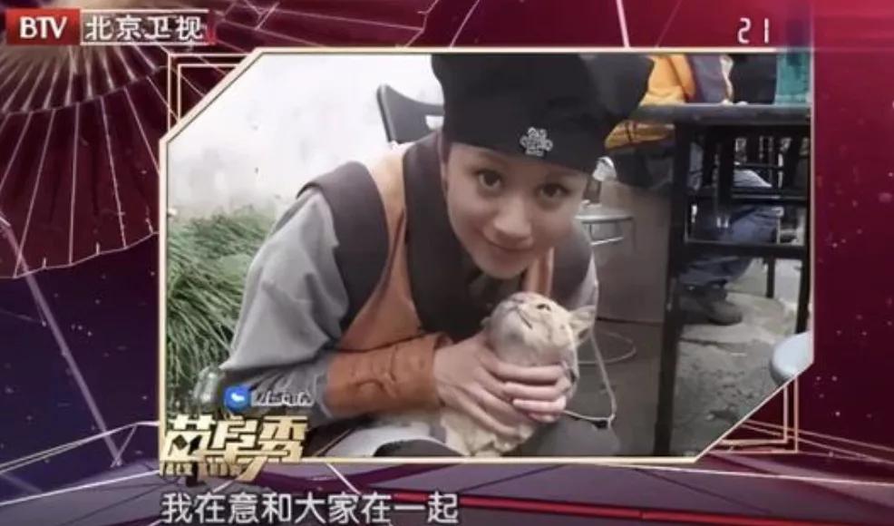 倪虹洁人到中年,42岁倪虹洁美丽依旧