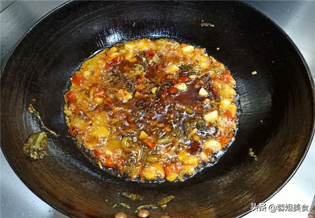 正宗水煮鱼做法川菜麻辣鲜香,正宗麻辣川菜水煮鱼正宗做法