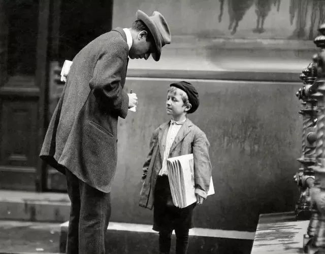 不同的脸型应该戴什么帽子,不同脸型适合的帽子冬季