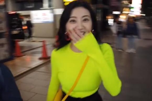 景甜奶油肌照 (景甜的颜值和身材)