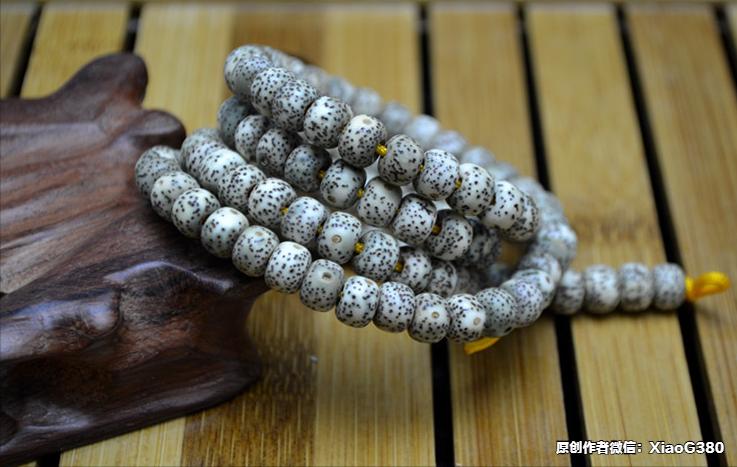 文玩金刚菩提手串保养,蜜蜡手串佩戴和保养方法