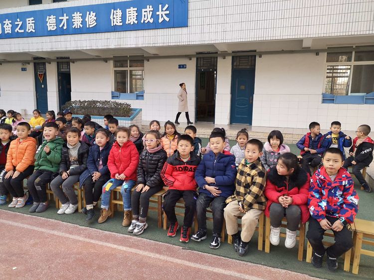 班级因我而精彩我为班级而骄傲,小学高水平篮球赛