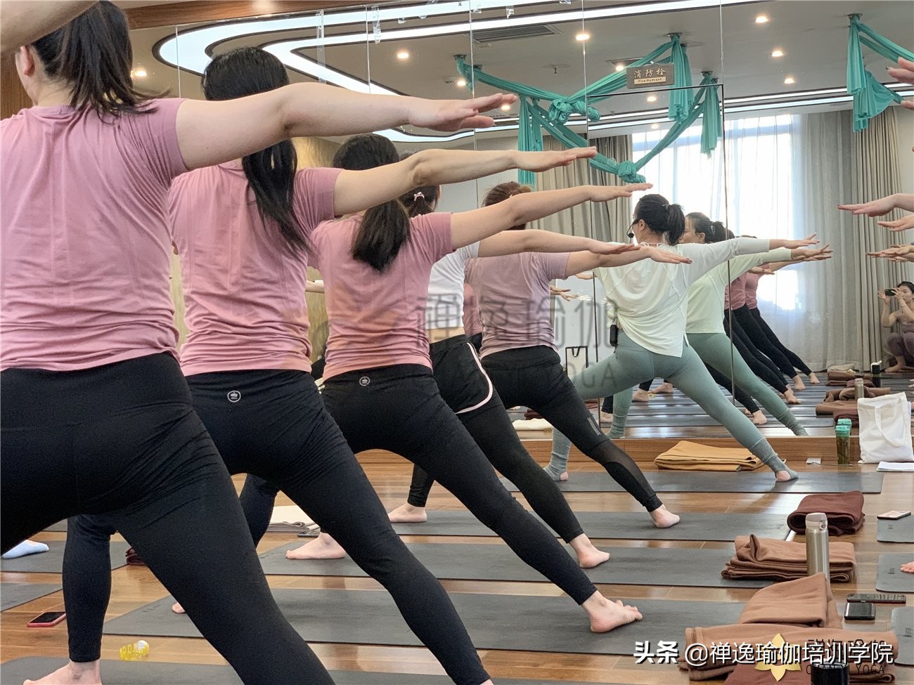 瑜伽课程培训去哪里学,昭通瑜伽之道瑜伽教培费用