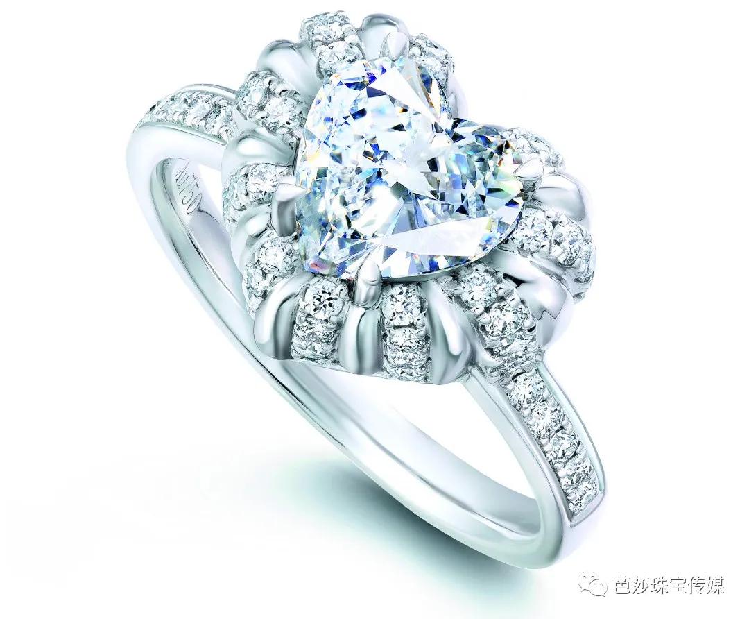 准新娘们别发愁啦!芭珠姐教你用最合适的钻石见证最难忘的婚礼