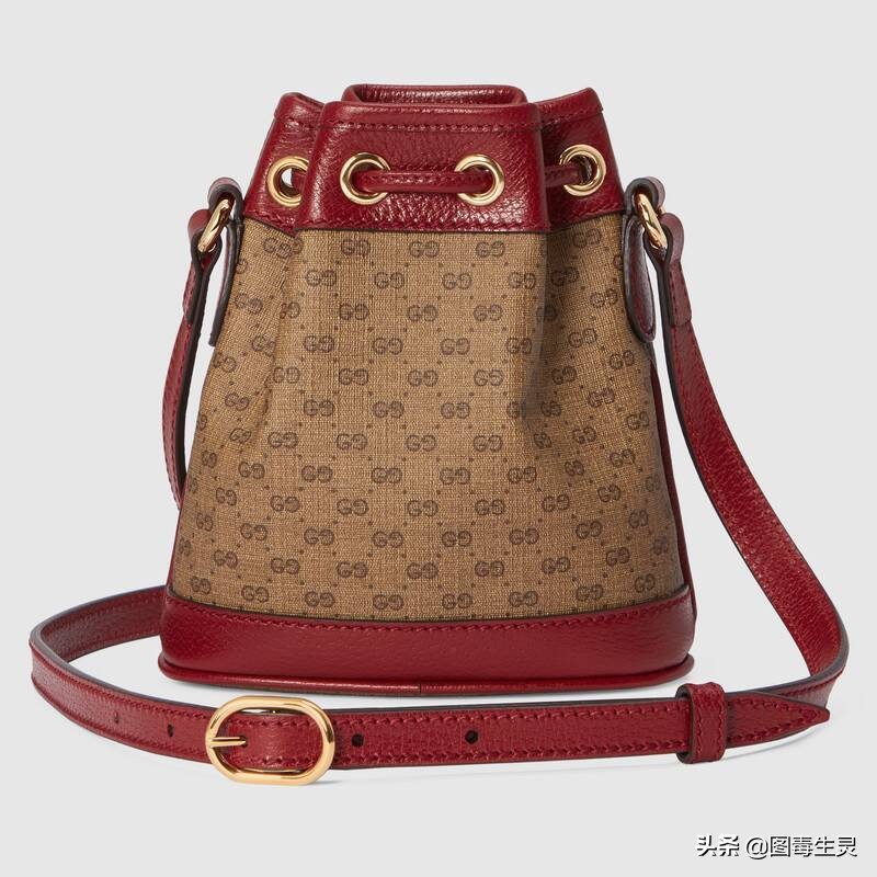 蓝胖子哆啦a梦的图片,哆啦a梦古驰联名蓝胖子