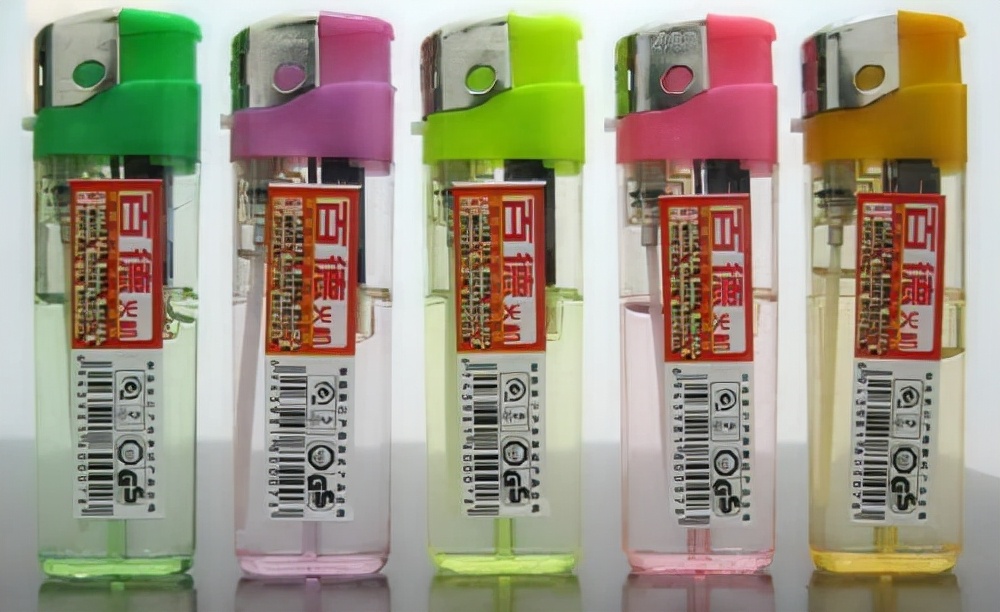 中国打火机为什么可以做到1块钱,一元打火机威力