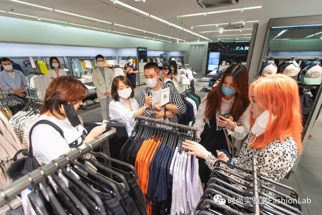 武汉Zara汉街店重新开幕，迈向可持续时尚新未来