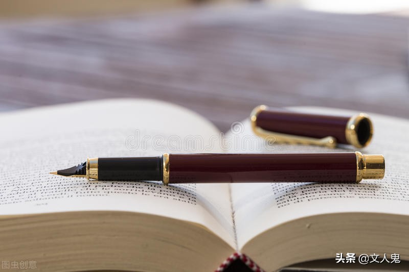 网文小说需要很强的文学功底吗,写网文小说必备知识有哪些