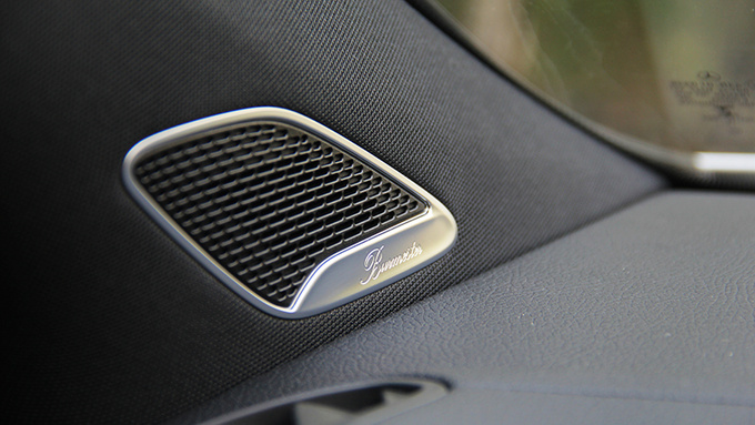 奔驰gla200排量多大,奔驰gla2004matic