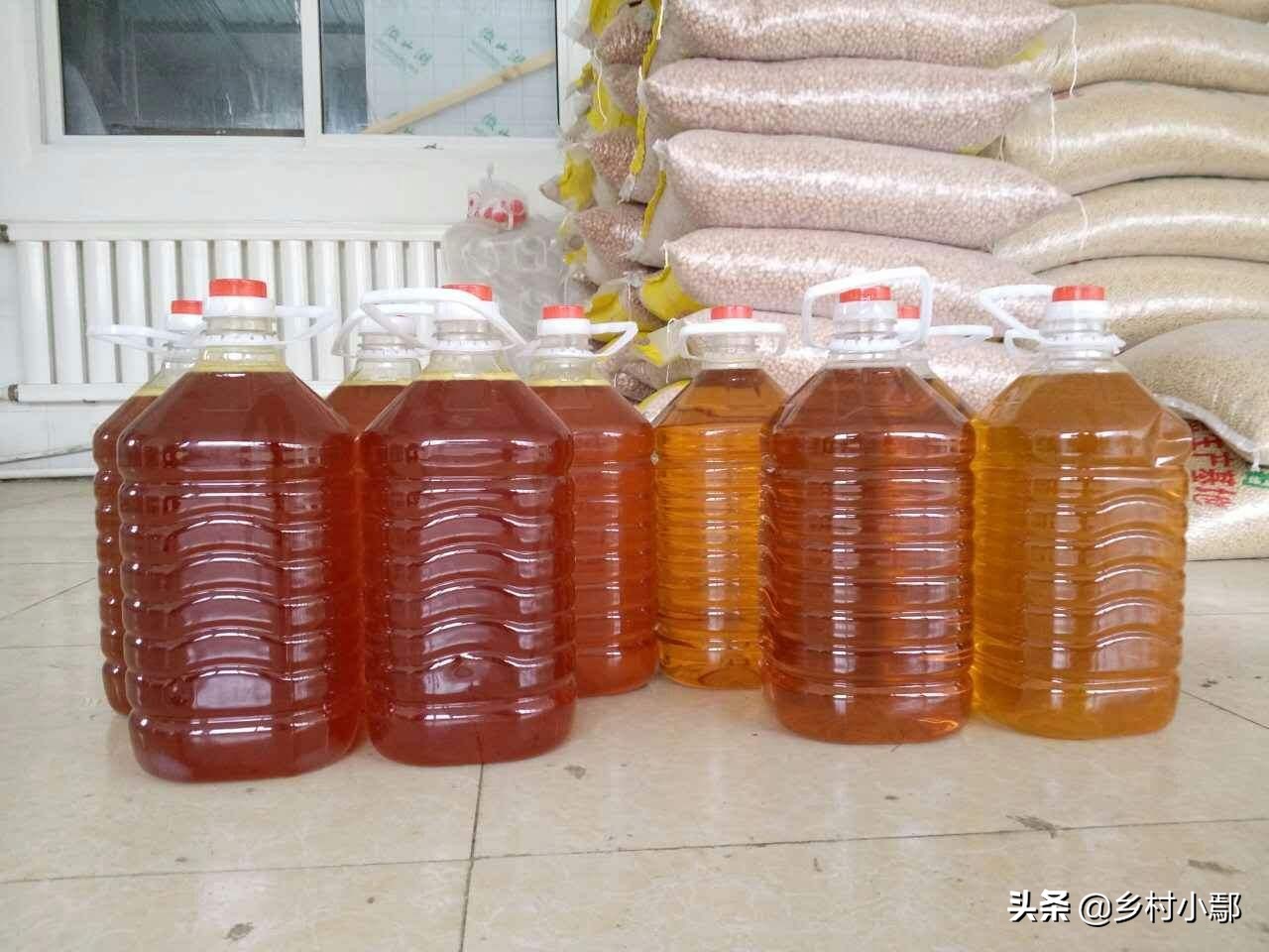 花生榨油后的渣一般什么人收购,花生榨油剩下的渣子能卖多少钱