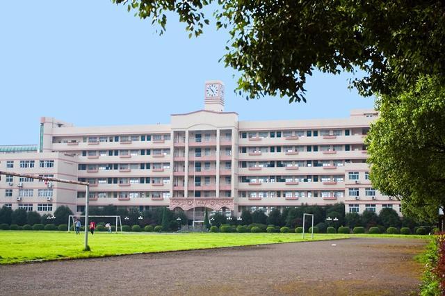 比本科还好就业的四个专科学校,推荐几所比较好的专科学校