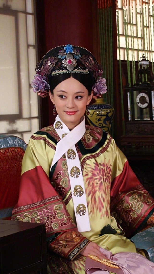 甄嬛传甄嬛为什么触犯皇帝名讳,甄嬛什么时候成为熹字封号的